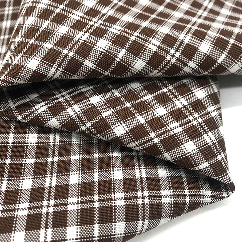 poileistir Clóbhuailte Plain Weave Fabraic
