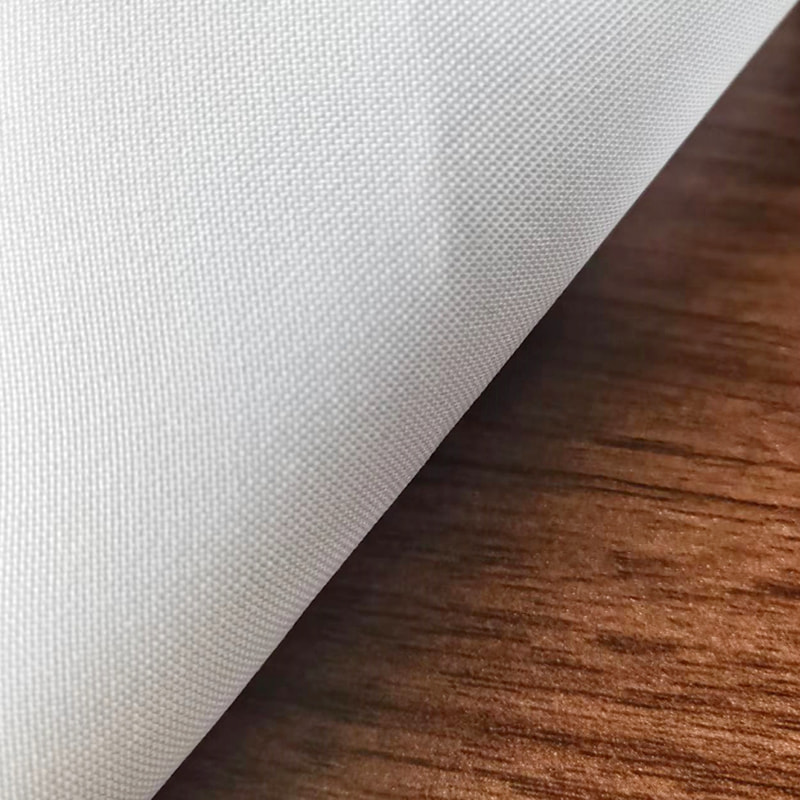 TMIE-03-1-6 Meáchan Meán 180 GSM Whiten Minimatt poileistir Fabraic